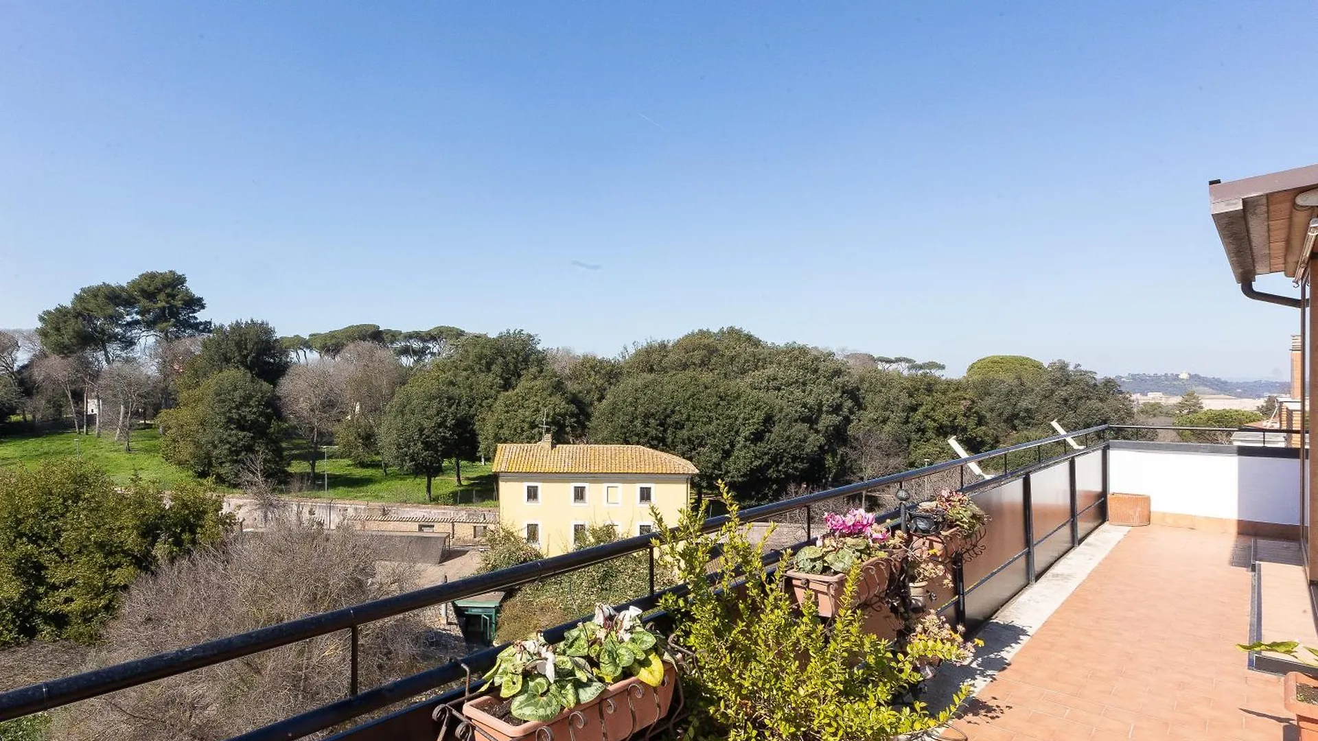 San Pancrazio Penthouse By Rental In Rome Apartment